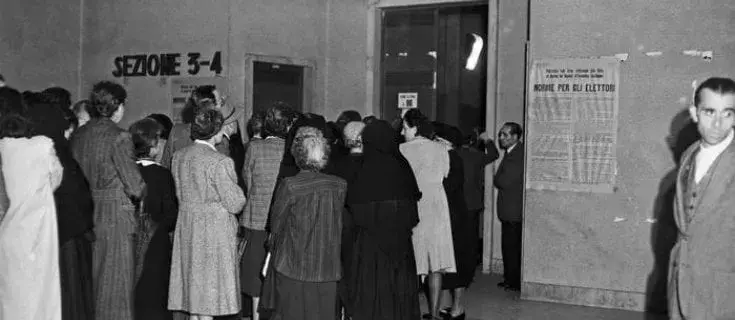 donne al voto nel 1956